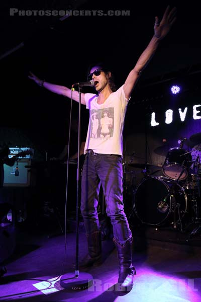 LOVE MAGNET - 2017-09-30 - PARIS - Gibus Club - 